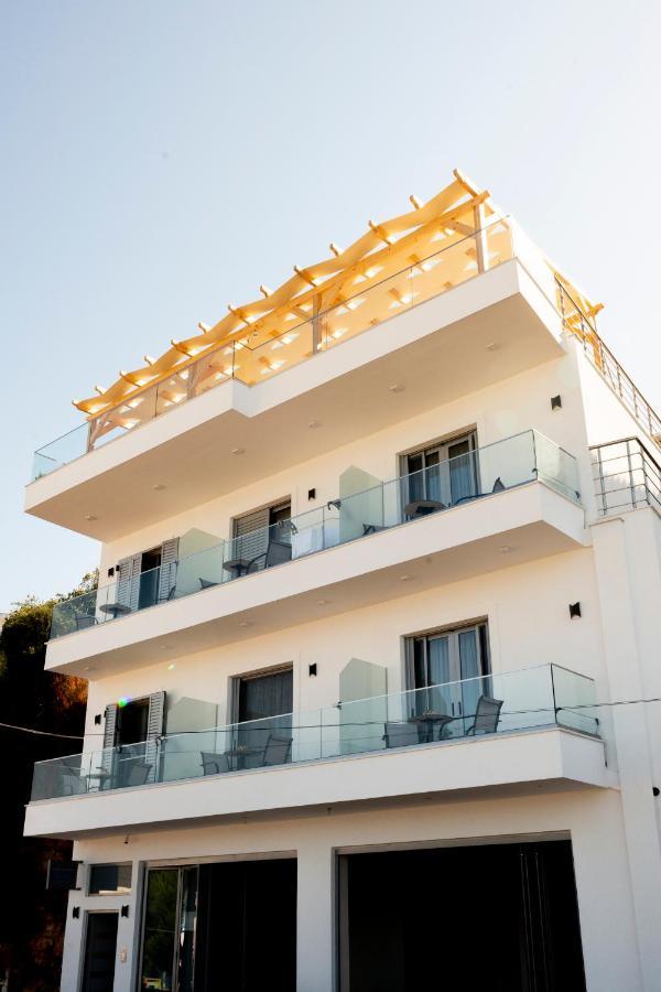 Sonar En El Mar Bed & Breakfast Himare Bagian luar foto